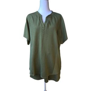 Micoson Women's 2XL Olive Green Ribbed 2pc Outfit Set Split Neck Top & Shorts